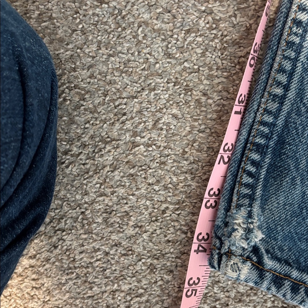 Distressed Levi’s 501 Blue Jeans - Picture 9 of 15